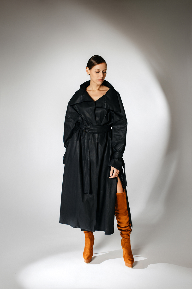 COATED-JEANS-MAXI-TRENCH-COAT